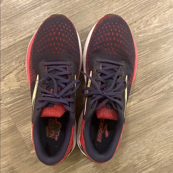 Womens Brooks Ghost 16 in size 11 - Picture 2 of 6